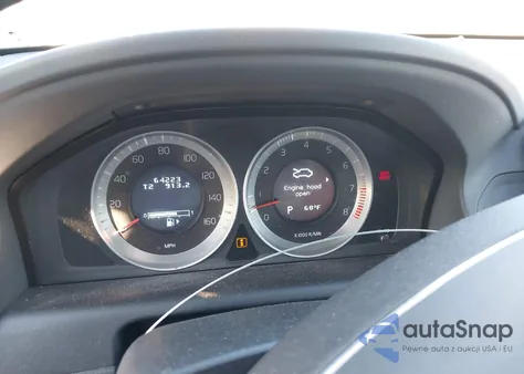 2013 Volvo Xc60 3.2 Premier z USA, uszkodzony, nr VIN YV4940DL0D2445717